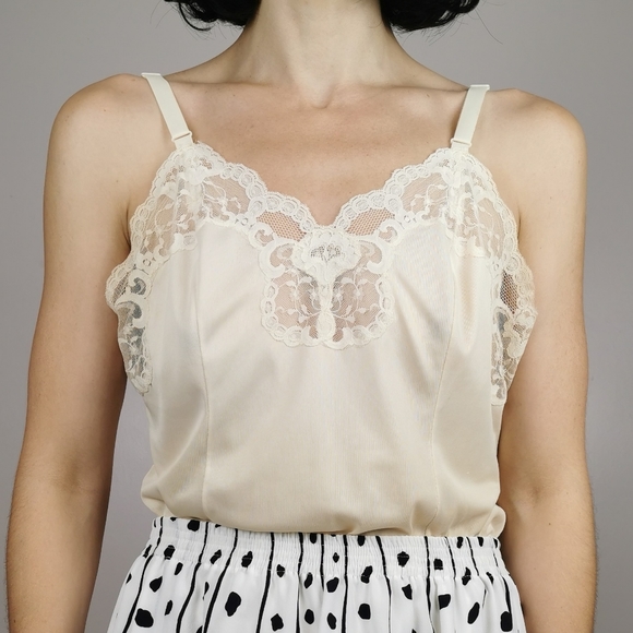 Other - Vintage Ivory satin lace medium camisole lingerie
